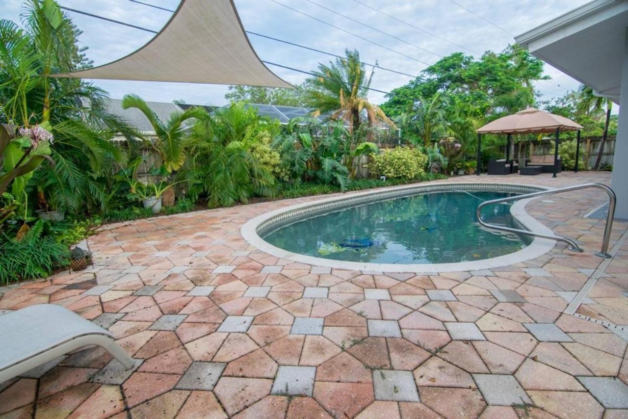 Chic Private Pool Home Minutes To Bonita Beaches Бонита Спрингс Екстериор снимка