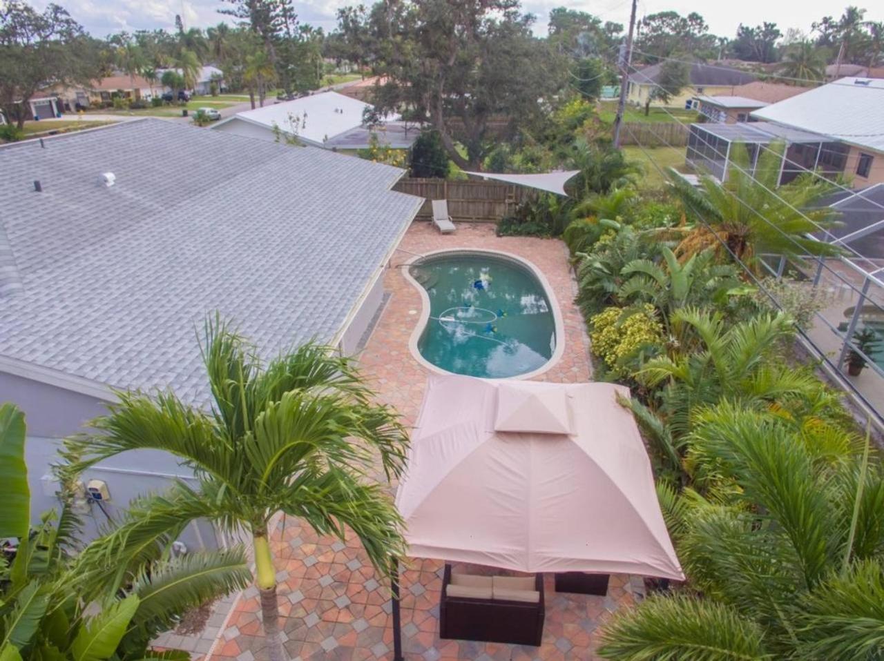 Chic Private Pool Home Minutes To Bonita Beaches Бонита Спрингс Екстериор снимка